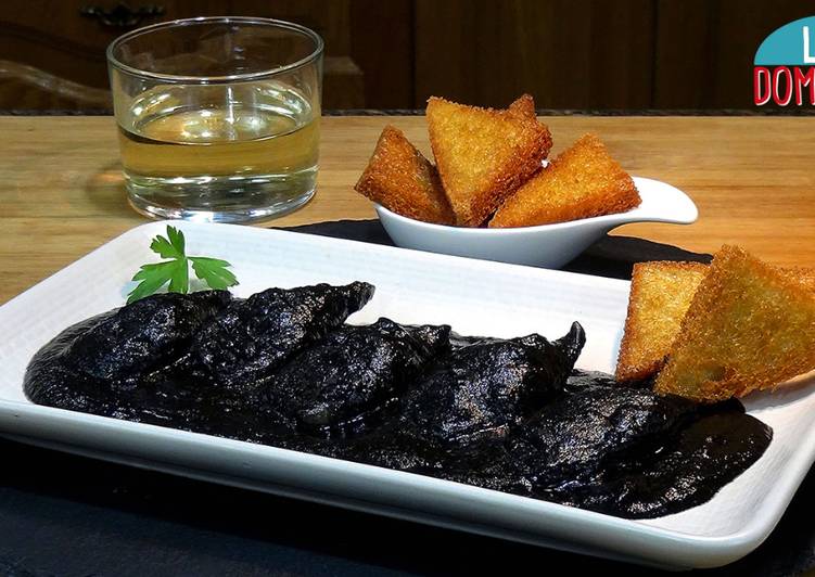 Chipirones o calamares en su tinta, receta tradicional