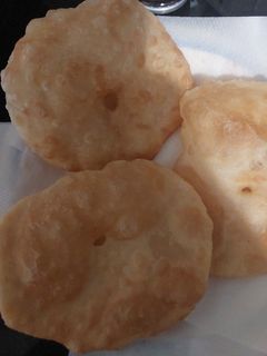 Una foto de Torta frita Uruguaya