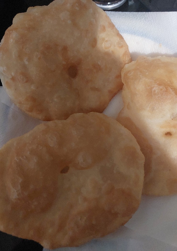 Una foto de Torta frita Uruguaya