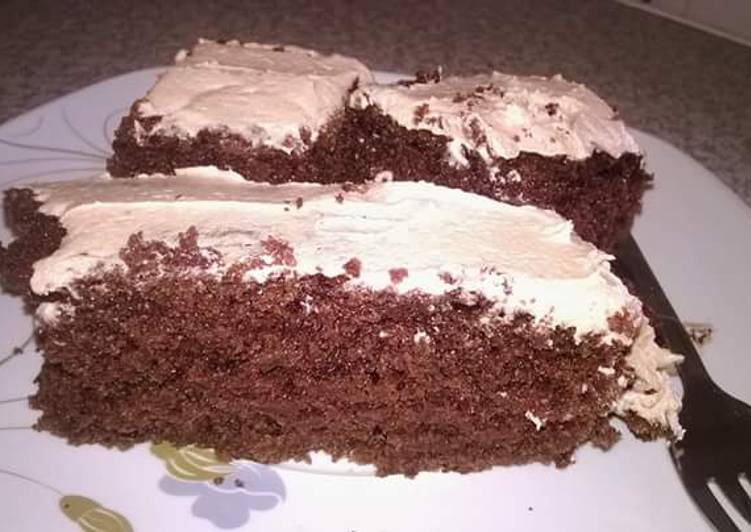 Chocolate vanilla cake