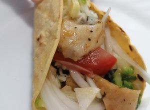 Foto principal de 86. Tacos de Heura con frijoles refritos