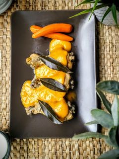 Una foto de Muslos de pollo a la naranja