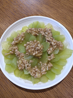 A picture of Celtuce with Ground Pork.