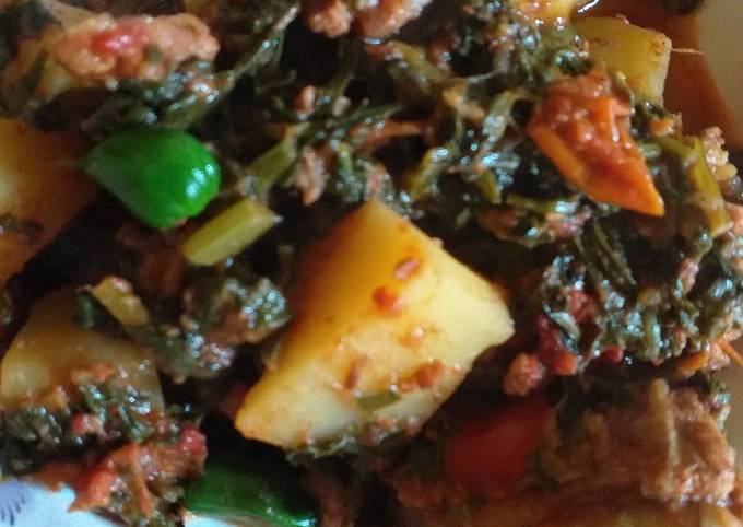 Recipe of Gordon Ramsay Qeema palak aloo