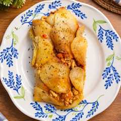 รูปของ Chicken Bolognese Potato Roulade