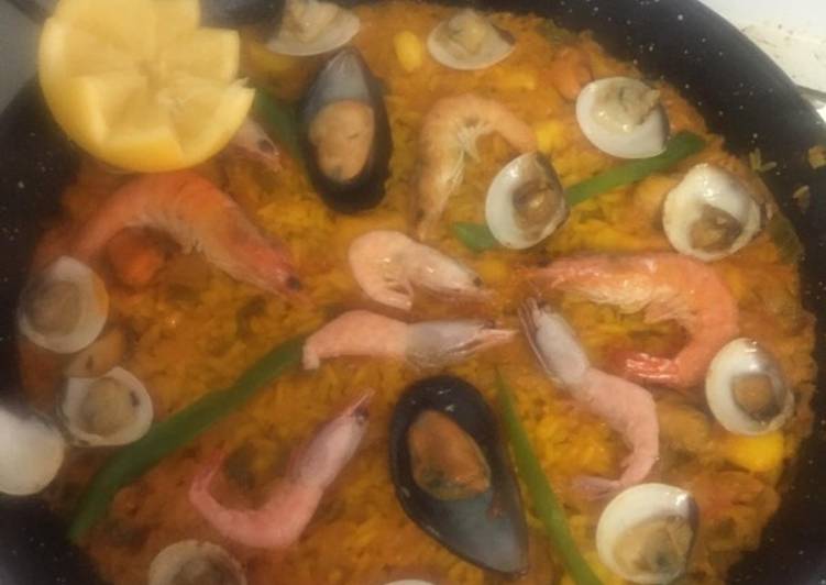 Paella de marisco