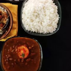 A picture of Rajma chawal.