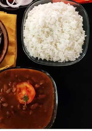 A picture of Rajma chawal.