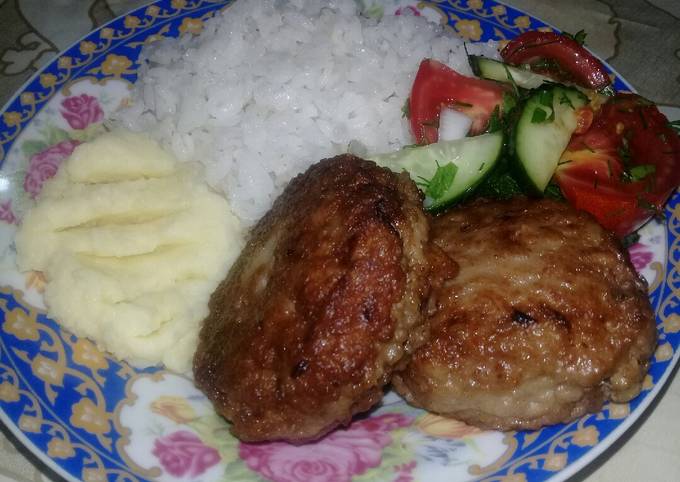 Котлеты из утки с грибами