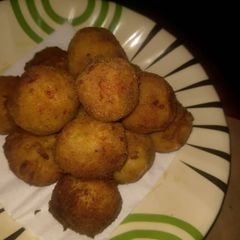 A picture of Special yam balls.