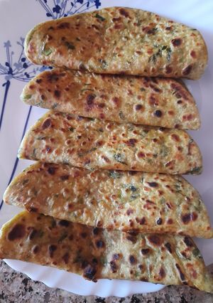 मेथी पराठा (methi paratha recipe in Hindi) रेसिपी मुख्य फोटो