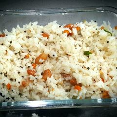 A picture of Coconut rice.