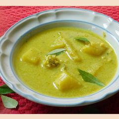 A picture of Turnip mor kuzhambu (Turnip in buttermilk sauce).