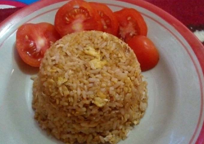 Nasi goreng ebi sederhana