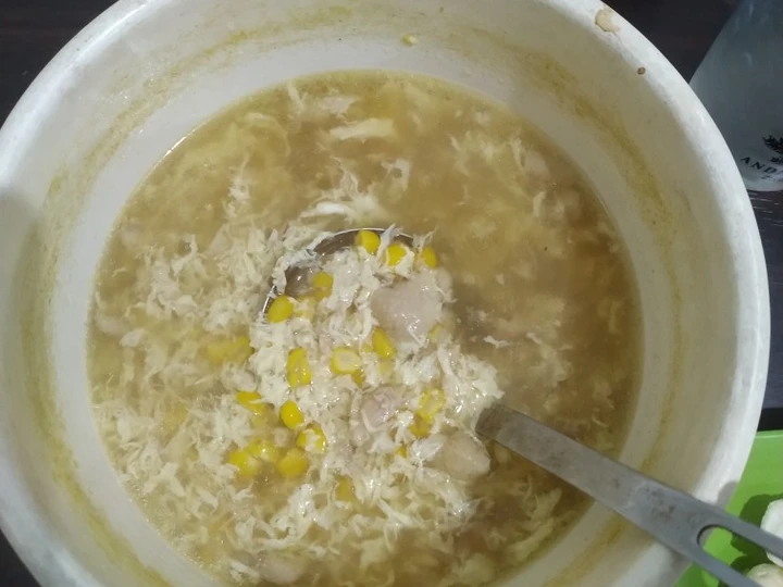 Langkah Gampang Membuat Resep Sup Jagung Ayam Telor yang Sempurna Anti Ribet, Uenak Banget