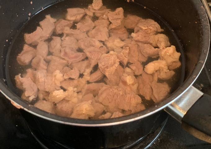 Resep Daging Rebus Cepat dan Enak Sebelum Dimasak oleh Itsmeterre - Cookpad