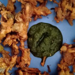 A picture of Evening cravings. Khekda bhaji.