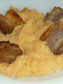 Una foto de Patatas revolconas