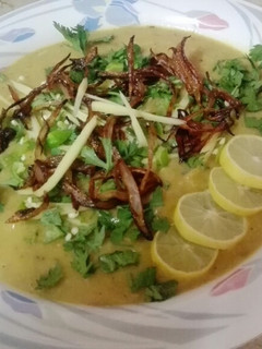 A picture of Haleem.
