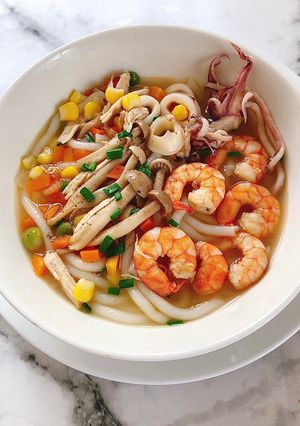 Hình của món Bánh Canh Nấm Hải Sản.