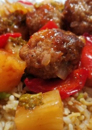 A picture of Sheik's Sweet N' Sour Meatballs.