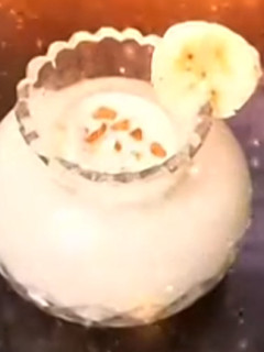A picture of Banana milk shake.
