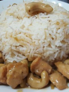 صورة لوصفة دجاج بالصويا صوص و الكاجو
