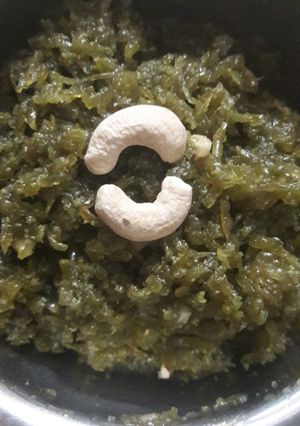 A picture of Lauki ka halwa.