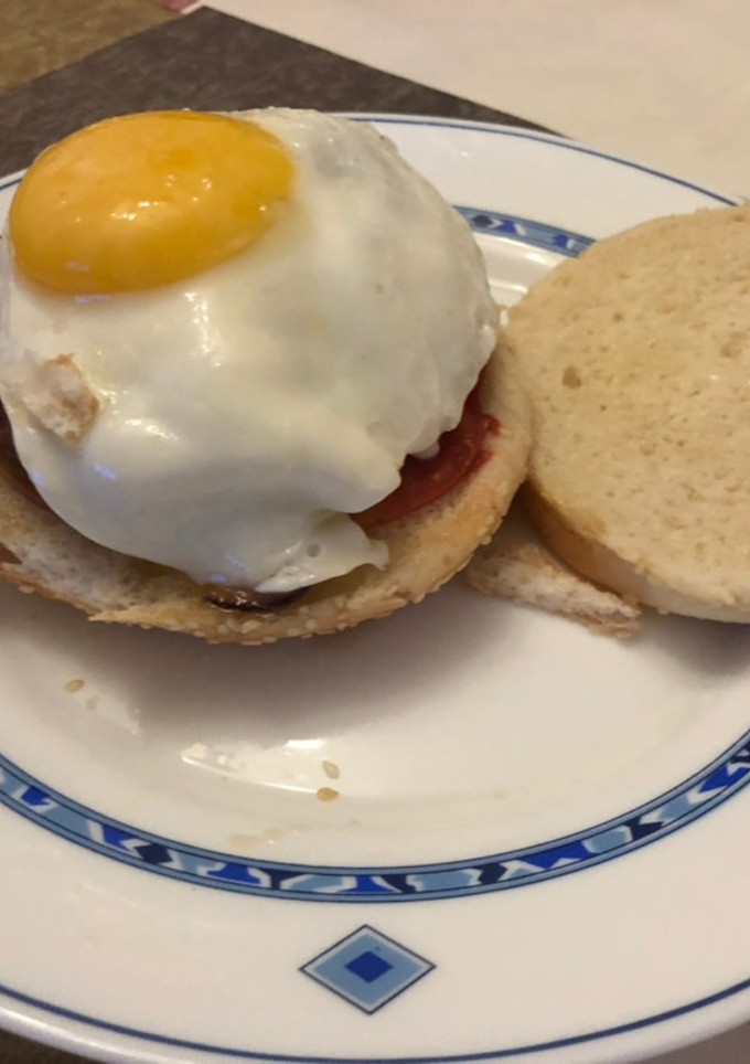 Una foto de Hamburguesa a mi manera