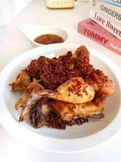 Foto resep Ayam Goreng Serundeng Lengkuas
