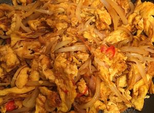 Foto resep Scrambled eggs with onions