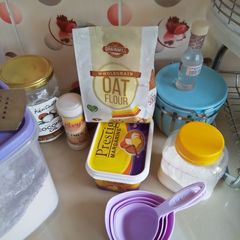 A picture of Oat cake.