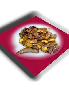 Una foto de Hígado encebollado con patatas
