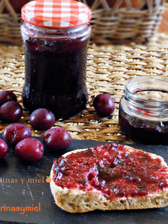 Una foto de Mermelada de cerezas