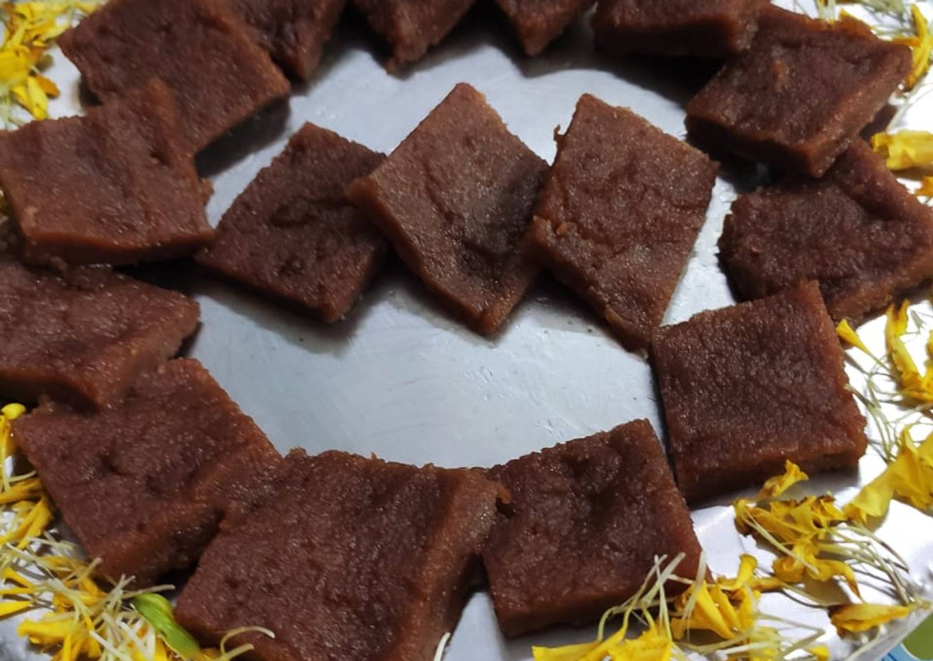 Waterchestnut flour barfi