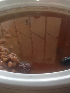 Una foto de Frijoles de la olla a mi manera (olla cocción lenta)