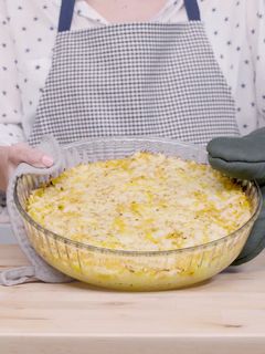 A picture of Potato and squash casserole.