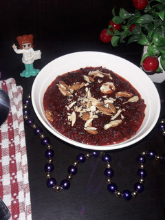 A picture of Beetroot carrot halwa.