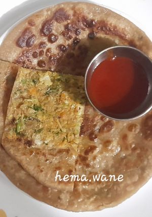 A picture of Cauliflower paratha.