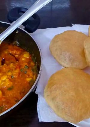 भंडारे वाली आलू सब्जी  (Bhandare Wali Aloo Ki Sabzi recipe in Hindi) रेसिपी मुख्य फोटो