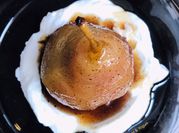 A picture of poached pears