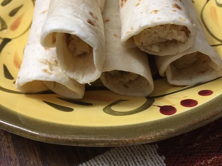 Easy Way Make Crockpot Chicken Taquitos Recipe the So Delicious Makes you drool