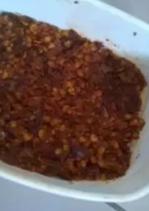 A picture of Red chutney.