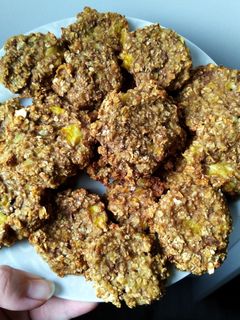 Una foto de Galletas de avena y plátano