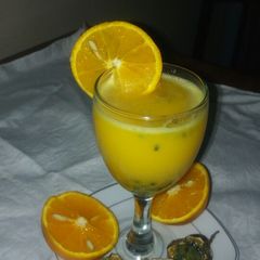 A picture of Orange passion spritzer.