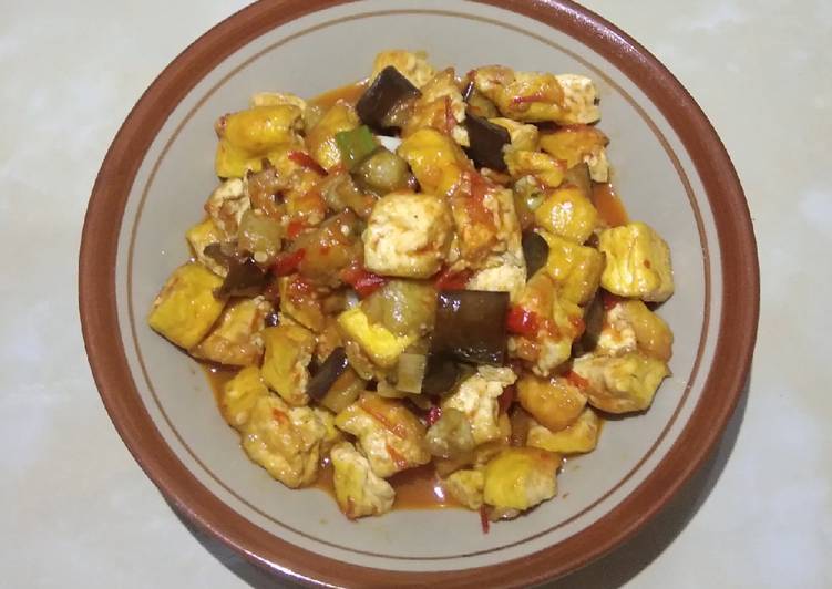 Oseng tahu terong goreng bumbu merah