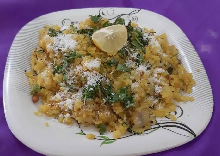 Simple Way to Prepare Homemade Kande pohe
