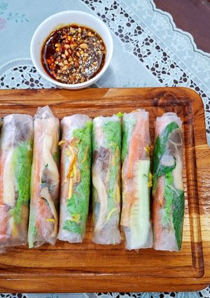 Hình của món Gỏi cuốn chay.