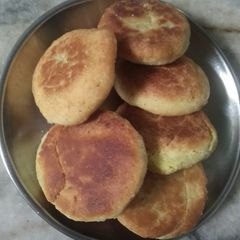 A picture of Shahi Khasta.