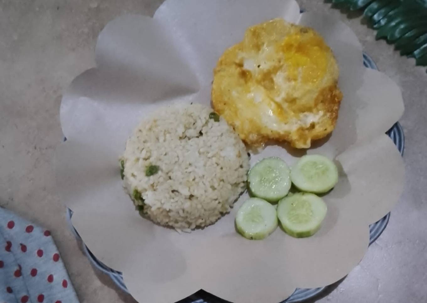 Nasi goreng daun jeruk+telur mata sapi